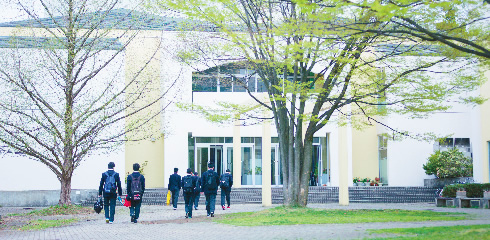 開志国際高等学校
